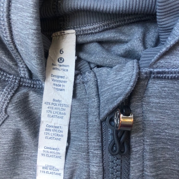 Lululemon jacket in grey - Picture 2 of 4